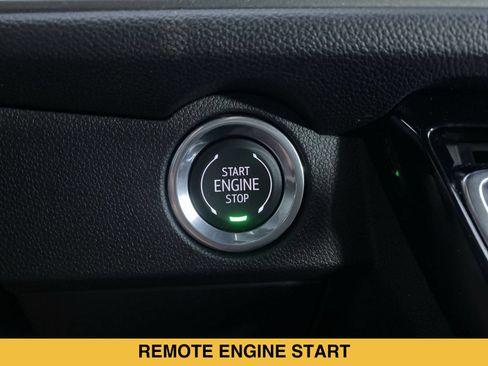 Certified 2026 Chevrolet Traverse LT w/ Driver Confidence Package FWD image 9
