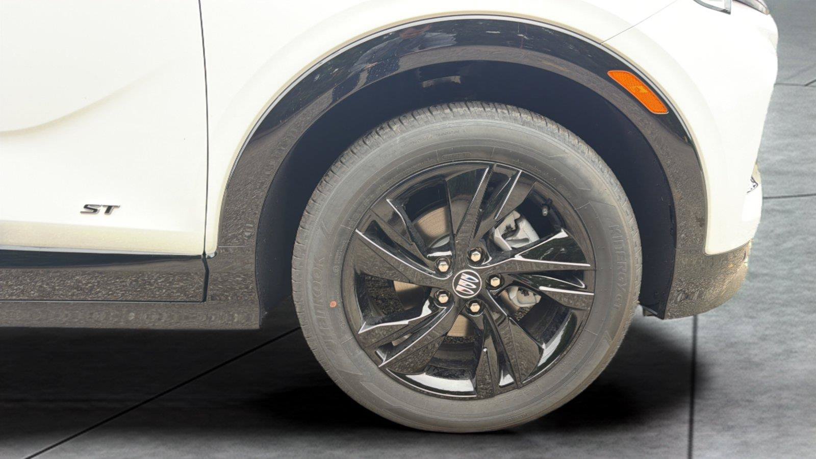 New 2026 Buick Encore GX Sport Touring w/ Comfort Package FWD image 26