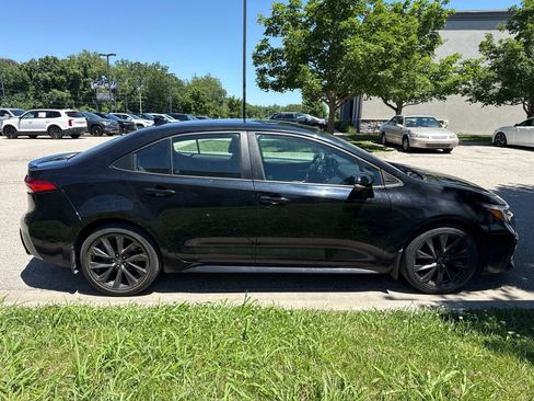 Used 2024 Toyota Corolla SE FWD image 4