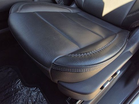 Used 2025 GMC Sierra 2500 Denali w/ Denali Reserve Package image 23