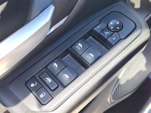 Used 2025 RAM 1500 Lone Star image 33