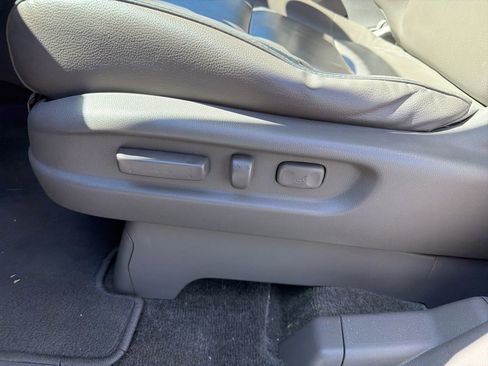 Used 2013 Honda Odyssey EX-L image 12