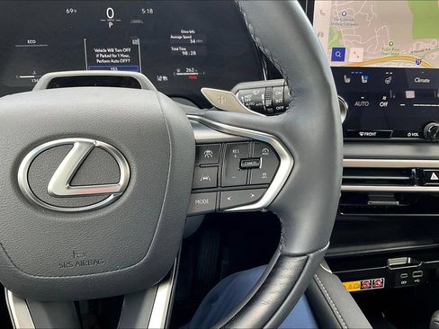 Used 2025 Lexus RX 350 Premium w/ Convenience Package AWD/4WD image 12