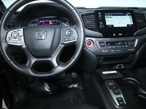 Used 2023 Honda Passport TrailSport image 29