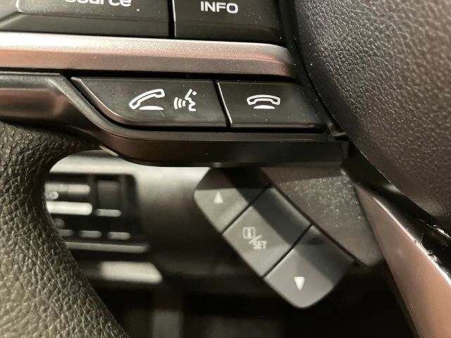 Used 2022 Subaru Crosstrek 2.0i AWD/4WD image 34