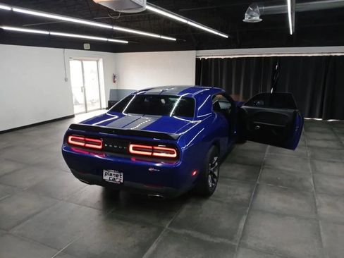 Used 2019 Dodge Challenger SXT w/ Blacktop Package RWD image 31
