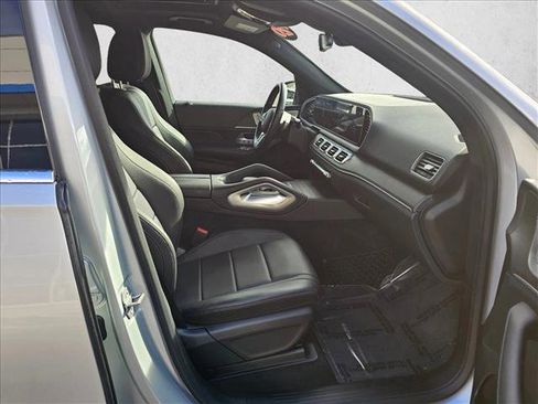 Used 2020 Mercedes-Benz GLE 350 4MATIC w/ Premium Package image 10