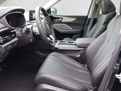 New 2026 Acura MDX SH-AWD image 4