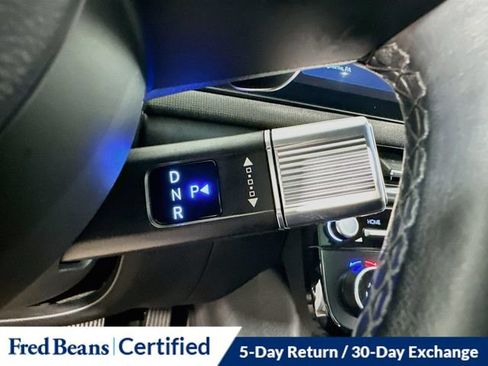 Certified 2025 Hyundai Tucson Limited AWD/4WD image 24