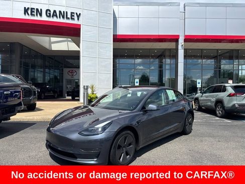 Used 2023 Tesla Model 3 Standard Range RWD image 1