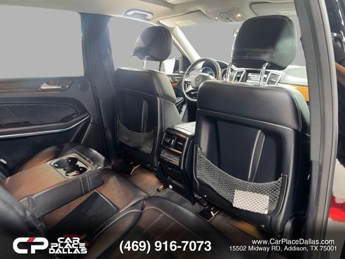 Used 2014 Mercedes-Benz GL 450 4MATIC image 29
