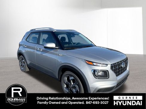 New 2026 Hyundai Venue SEL image 2