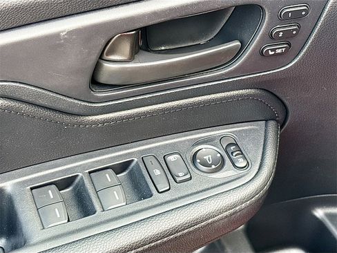 Used 2023 Honda Odyssey Sport image 17