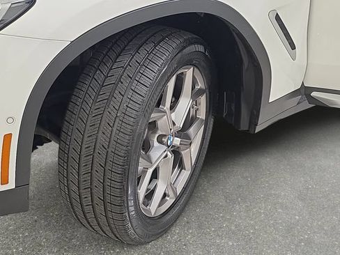Used 2023 BMW X3 xDrive30i w/ Premium Package w/ZPA AWD/4WD image 29