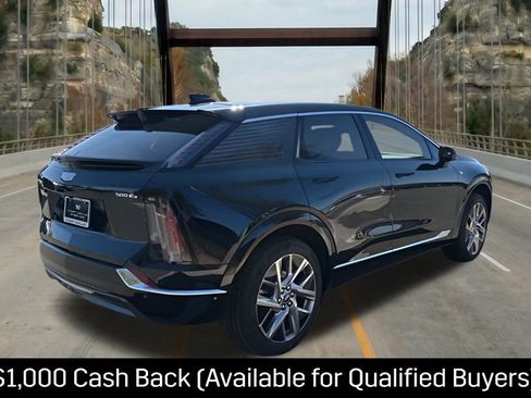 New 2026 Cadillac Optiq Luxury 1 w/ LPO, Floor Liner Package image 9