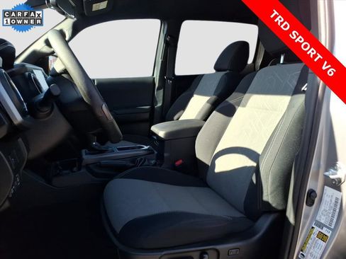 Used 2021 Toyota Tacoma TRD Sport image 12