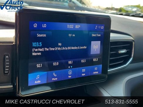 Used 2022 Ford Explorer XLT w/ Equipment Group 202A AWD/4WD image 14