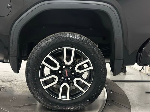 Used 2021 GMC Sierra 1500 AT4 image 28