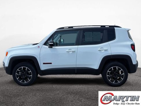 Used 2023 Jeep Renegade Trailhawk AWD/4WD image 8