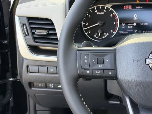 Used 2026 Nissan Rogue Dark Armor FWD image 16