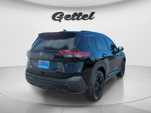 Certified 2023 Nissan Rogue SV w/ SV Premium B Package FWD image 4