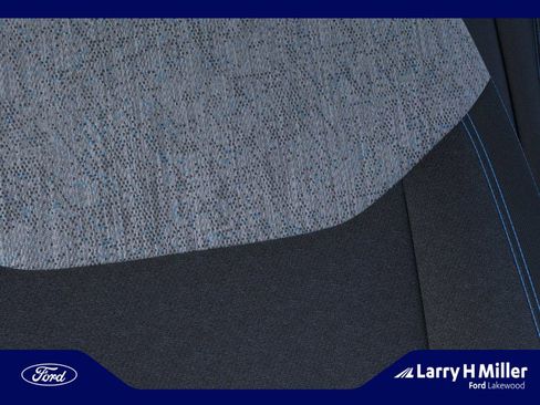 New 2025 Ford Maverick XLT w/ XLT Luxury Package image 17