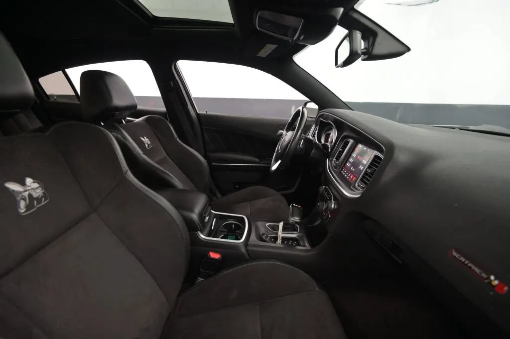Used 2018 Dodge Charger R/T Scat Pack w/ Dynamics Package RWD image 51