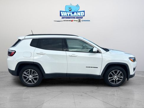 Certified 2020 Jeep Compass Latitude FWD image 6