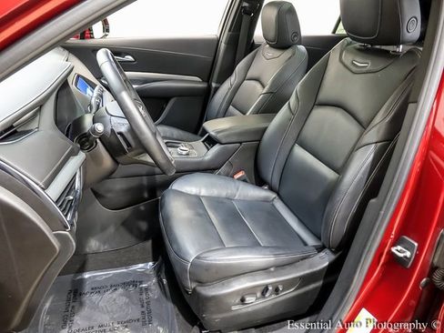 Certified 2023 Cadillac XT4 Premium Luxury w/ Cold Weather Package image 8