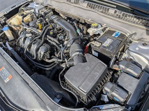 Used 2020 Ford Fusion Titanium image 40