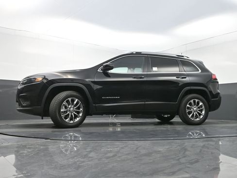 Used 2021 Jeep Cherokee Latitude Lux w/ Sun & Sound Group image 26