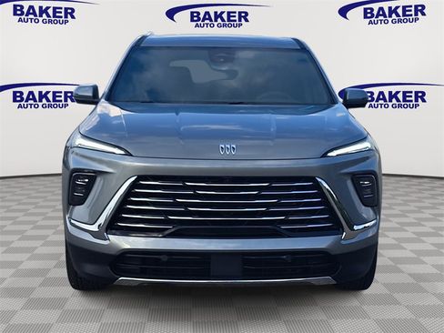 New 2026 Buick Enclave Preferred image 2