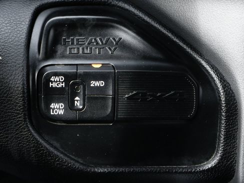 Used 2022 RAM 2500 Big Horn w/ Night Edition image 31