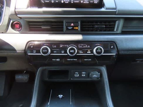 Used 2023 Honda Pilot EX-L image 22