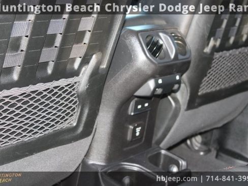 Used 2021 Jeep Gladiator Mojave image 45