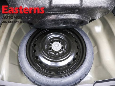 Used 2025 Toyota Corolla LE image 19