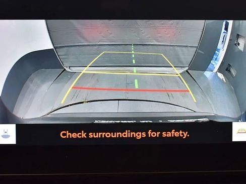 Used 2024 Toyota RAV4 XLE image 32