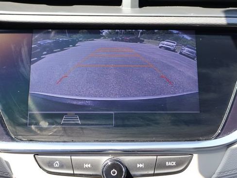 Used 2022 Buick Encore GX Select FWD image 12