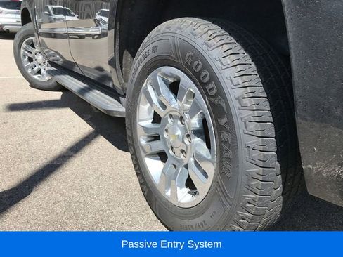 Used 2016 Chevrolet Tahoe LT AWD/4WD image 12