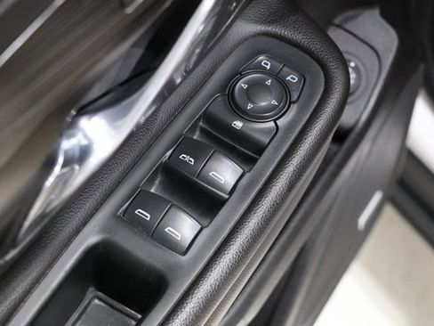 Used 2021 GMC Terrain SLT w/ Infotainment Package II AWD/4WD image 21