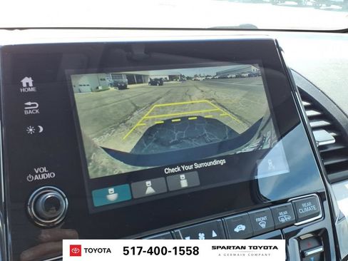 Used 2023 Honda Odyssey EX-L image 22