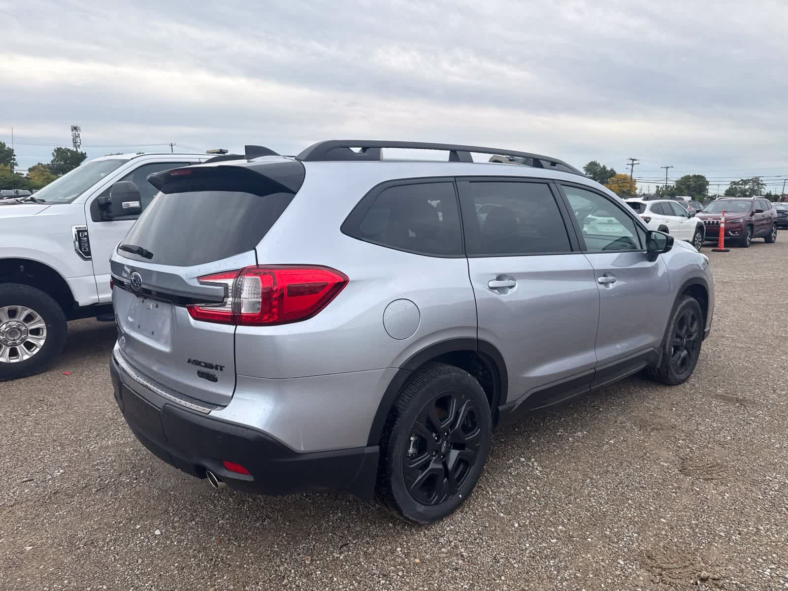 Used 2026 Subaru Ascent Bronze Edition AWD/4WD image 3