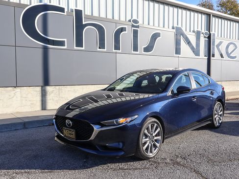 Used 2025 MAZDA MAZDA3 s image 1