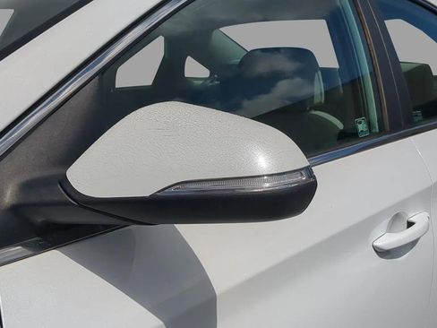 Used 2017 Hyundai Sonata Sport w/ Cargo Package image 11