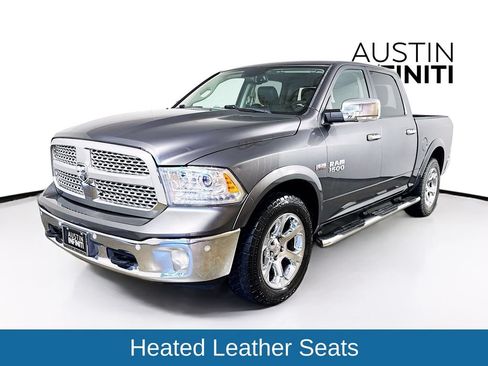 Used 2017 RAM 1500 Laramie w/ Convenience Group AWD/4WD image 3