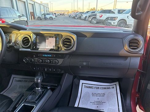 Used 2019 Toyota Tacoma 4x4 Double Cab image 15