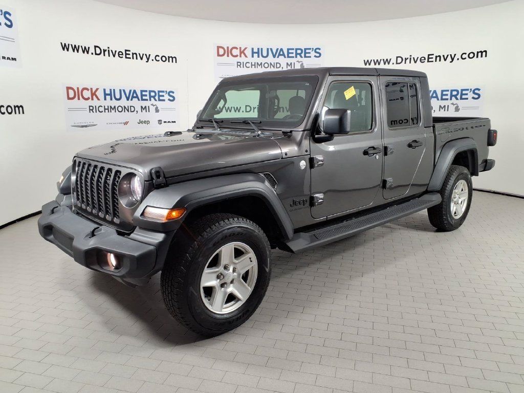 Used 2020 Jeep Gladiator Sport w/ Quick Order Package 24S AWD/4WD image 1