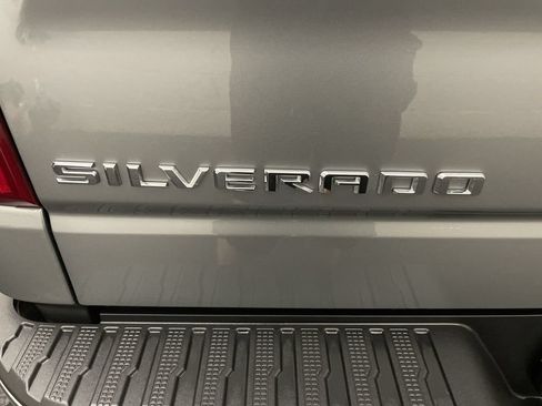 Used 2024 Chevrolet Silverado 1500 LT AWD/4WD image 23