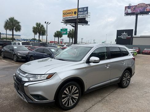 Used 2020 Mitsubishi Outlander SE FWD image 7