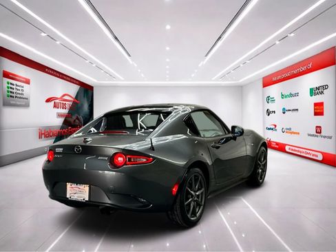 Used 2017 MAZDA MX-5 Miata RF Grand Touring image 8